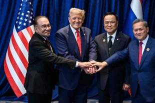美军航母调离亚洲，中国贸易网越织越密，谁才是区域稳定器？