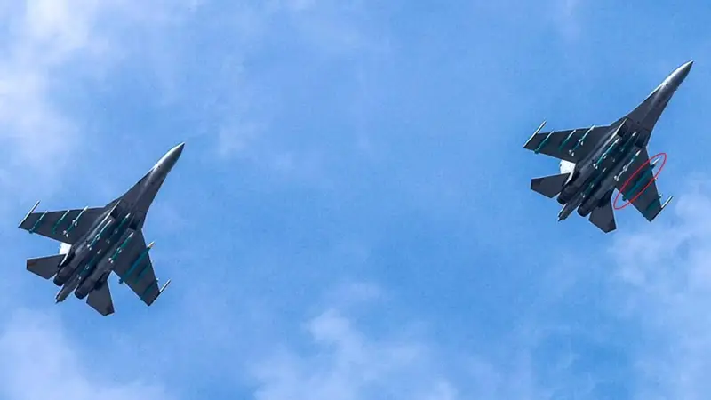 射程是霹雳15的9倍?美军研发新空空导弹,射程号称1800公里