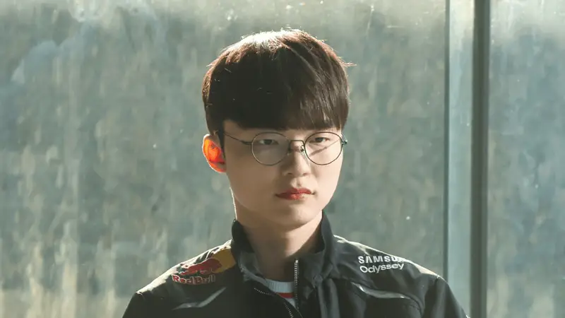 faker不承认G2很强，T1教练也接受采访，直言输比赛全怪赛制问题