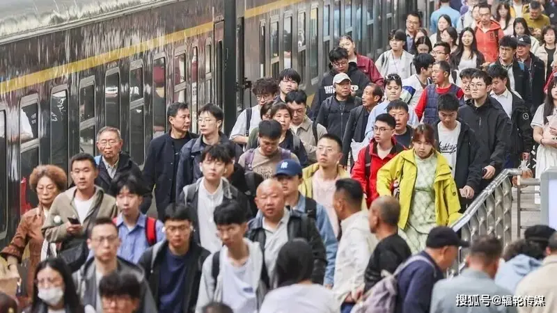 轻量出游持续升温，把握普铁出行流量风口