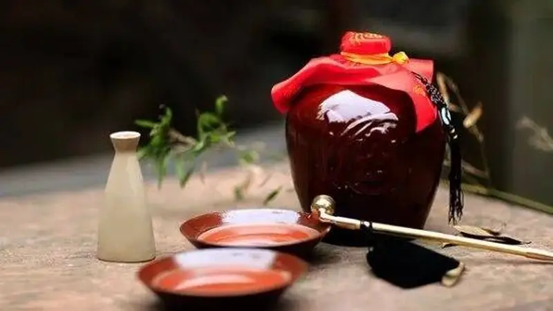 酱酒甜了就劣质！苦了就过期！真的吗？