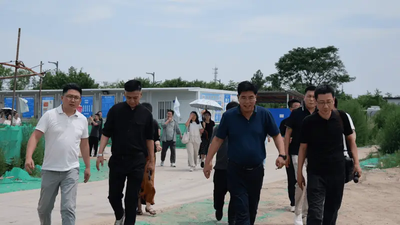 百跃 跃小羊全体员工参观百跃液态羊奶标杆工厂，重新定义鲜活羊奶