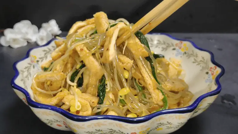 三伏天适合吃这菜!简单一拌就很够味,食材丰富每一口好味、好吃开胃不含糊,又学会一道好菜