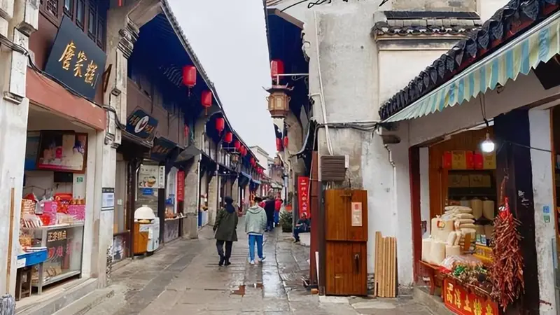 南京“最偏远”的郊区，距离南京市区比安徽还远，还不说南京话？