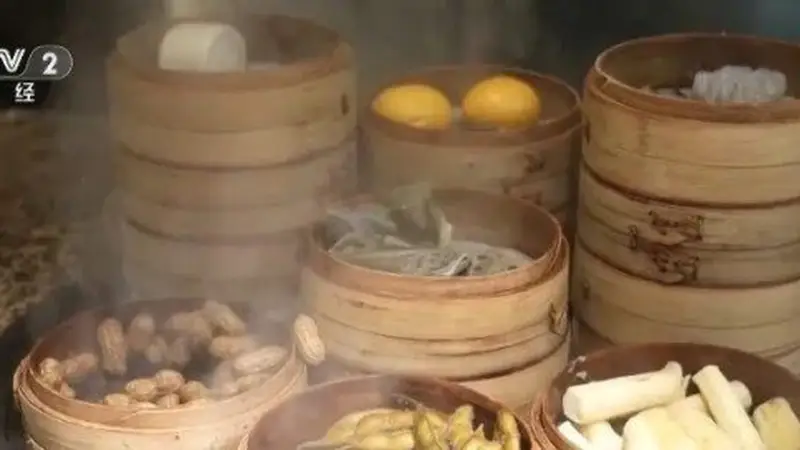 欧洲游客爱上中国避暑游 上半年入境外国人突破两千万