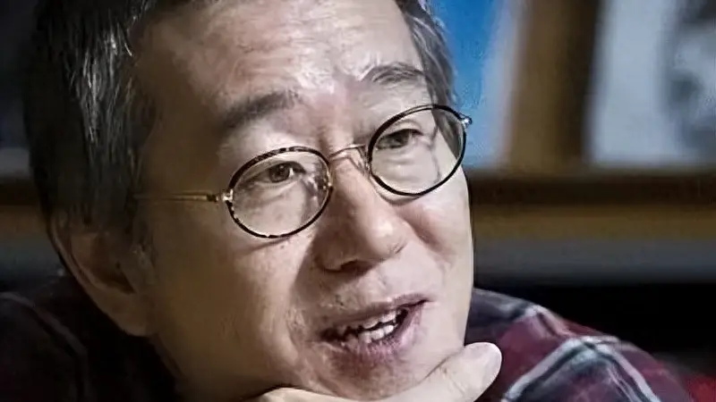 “最会拍姐弟恋”的传奇导演，突然去世