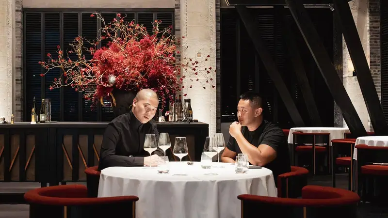 欢迎来崚云餐馆未来一年最难订的餐厅…