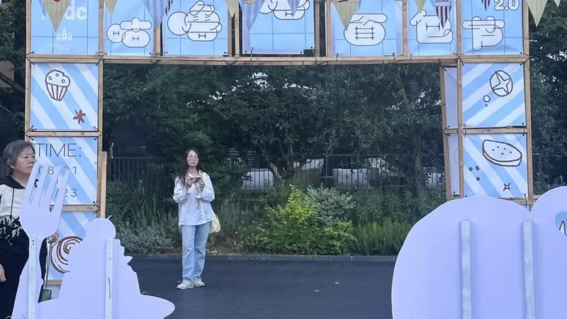 面包脑袋集合!逛一圈试吃吃到饱,碳水爱好者狂欢