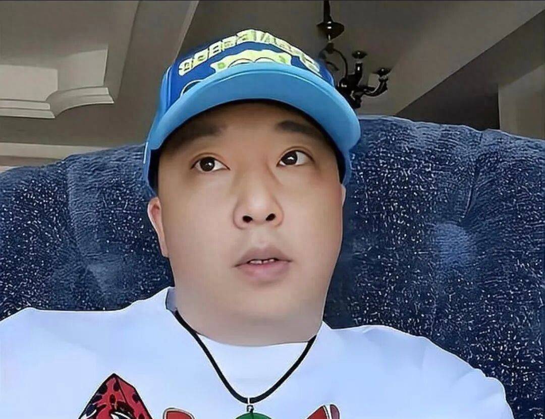 全网零同情!硬刚胖东来的网红柴怼怼,终于把自己玩破产了