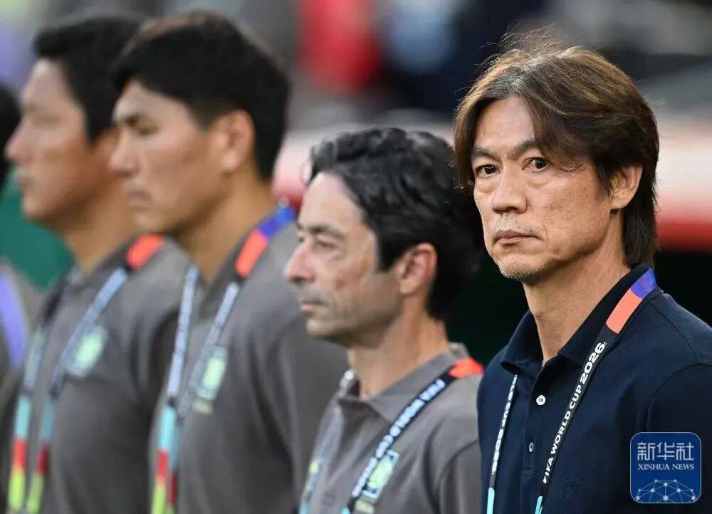 韩国队主帅洪明甫宣布辞职：责任完全在我
