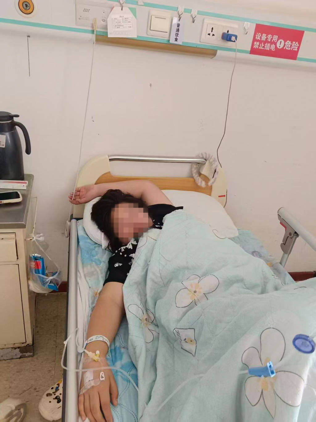 吉林一初二女生遭同学围殴后出现抑郁症状,警方介入调查