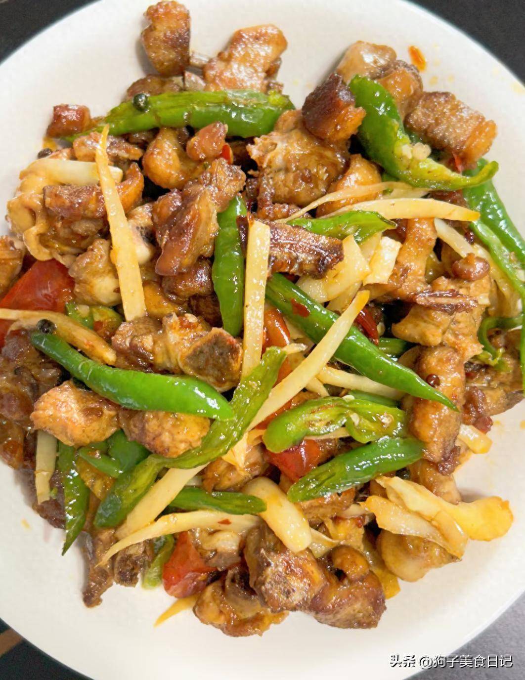 小暑，老年人要懂忌口，少吃绿豆多吃1肉3菜，活力满满过夏天