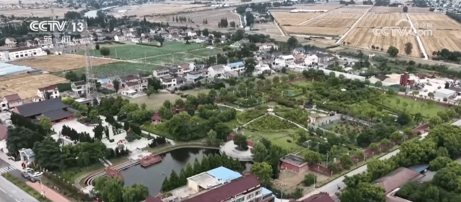 探访革命遗迹、聆听红色故事 “七一”临近各地红色旅游持续升温