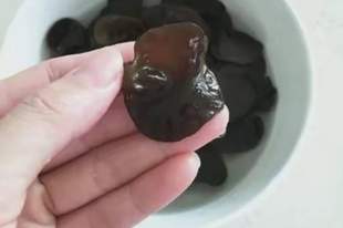 12条食材清洗泡发大全:木耳、蘑菇、海蜇、鱿鱼、海带全覆盖,厨房小白必备