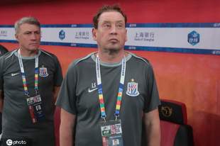 申花连输副班长+德比战心不在焉 海港关键3分到手保级无忧