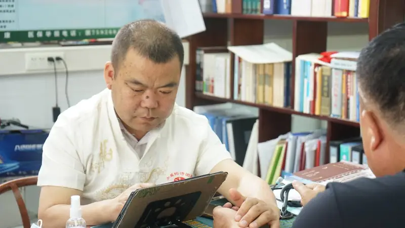 别顿顿馒头米饭了!王生权建议:换3样主食,身子骨轻快不少