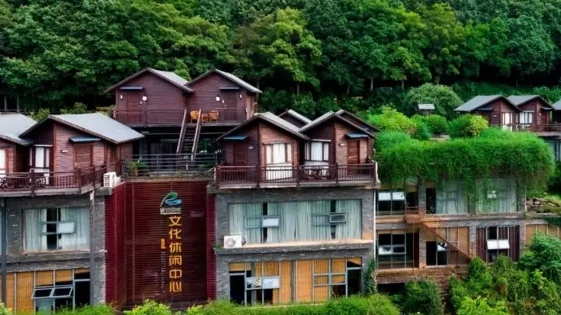再爬一座山
