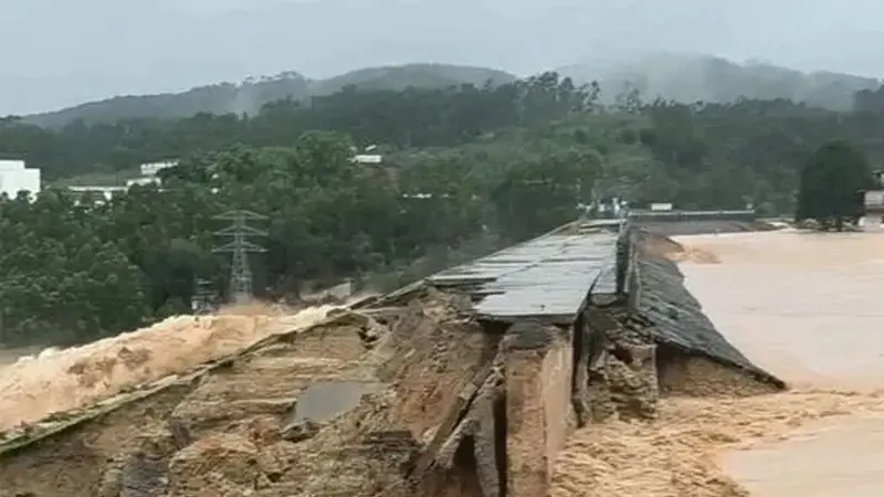 广西一水库溃堤,大量洪水向下游倾泻!300余人紧急转移