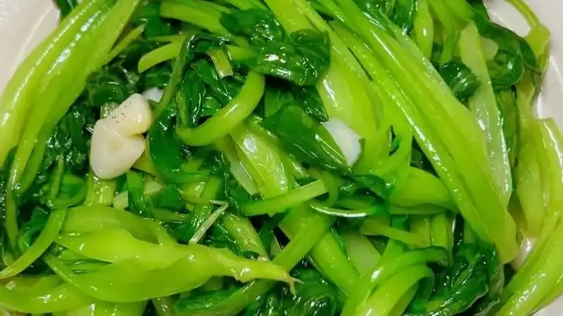 天气炎热更易出汗，多吃碱性菜更健康，这里分享8道碱性菜做法！