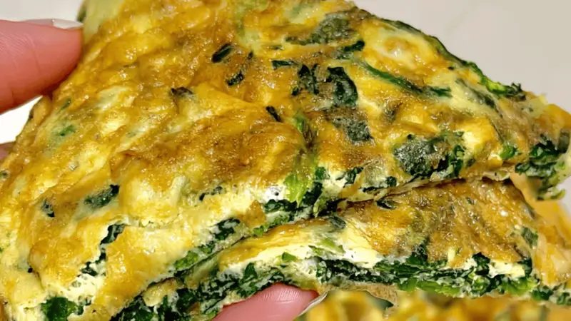 菠菜鸡蛋饼:一口咬下春天的鲜嫩与家常的温柔