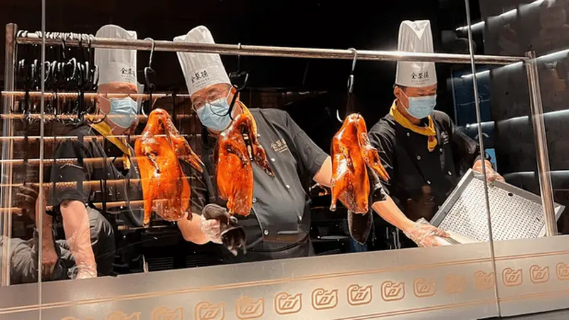 电动车没谈拢,又来搞鸭肉?欧盟再抡大棒,别忘了中国手里也有牌