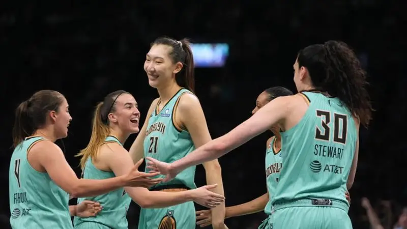 女子美职篮韩旭总得分达518分 登顶亚洲球员得分榜