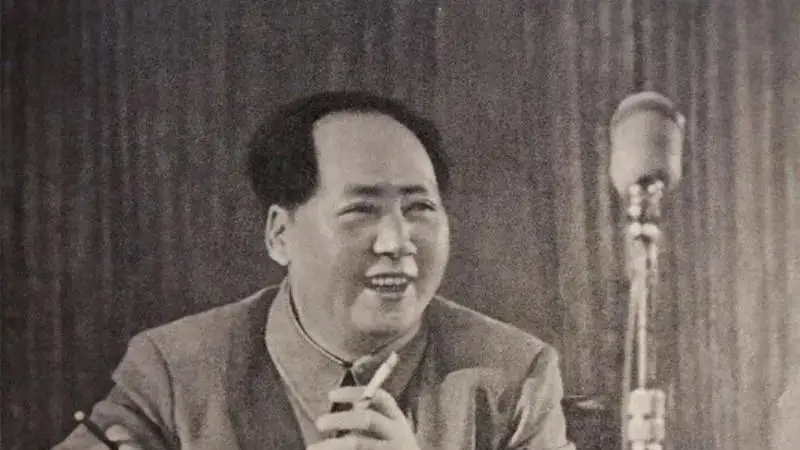 毛岸英入朝作战牺牲,主要责任人是谁?毛主席其实早就点明过真相