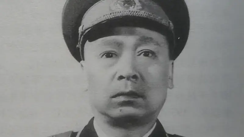 徐向前是公认的好说话，建国后却与2位将军坚决不来往，有何矛盾