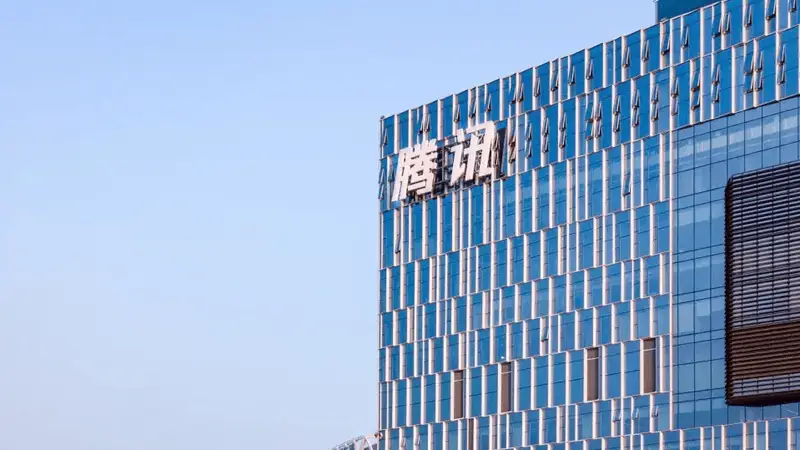 腾讯“AI上桌”代价:单季自由现金流12年首转负,528亿烧出了什么?