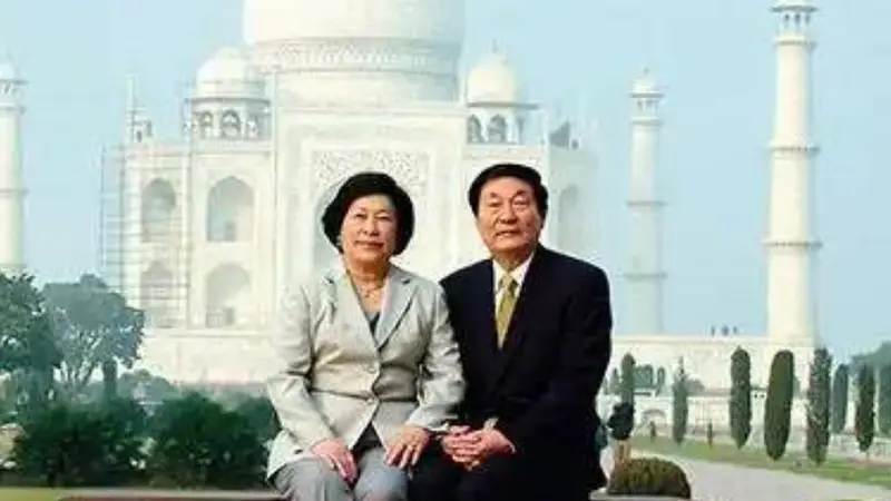 周永久赋诗《长相思·悼朱镕基同志》