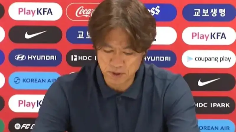 世界杯创史上最差战绩!韩国队主帅洪明甫辞职:我所有判断都是为了韩国足球,一切责任由我承担;此前李在明怒批韩国队,回国没有欢迎仪式