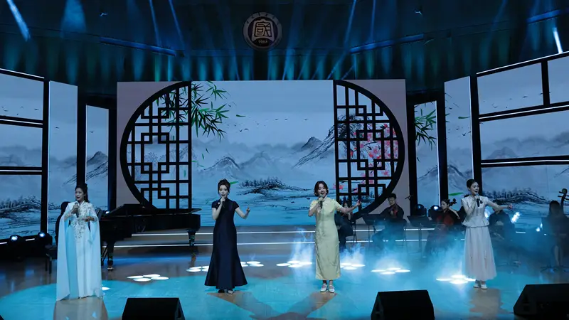 11所高校师生献唱北京大学生音乐节开幕式，更多展演即将上演