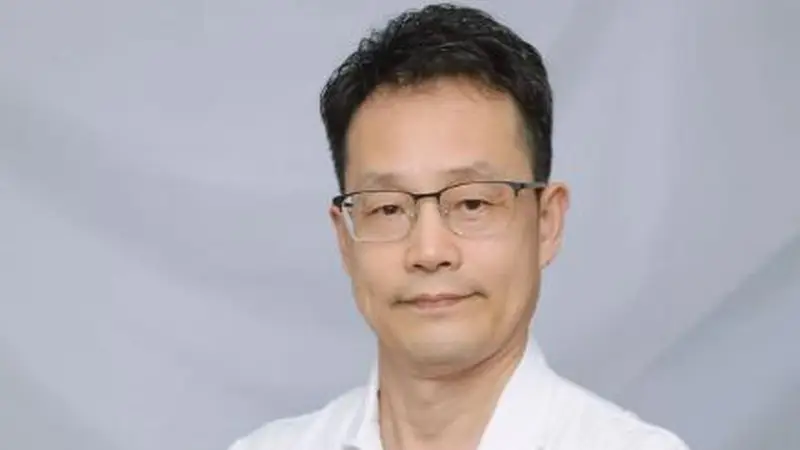 小龙虾＋啤酒快乐上头？夏日夜宵“天花板”也是胃肠“高危套餐”