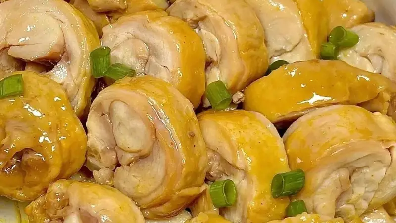 这道嫩蒸鸡腿卷，实在是太香啦！大家快去试试吧！