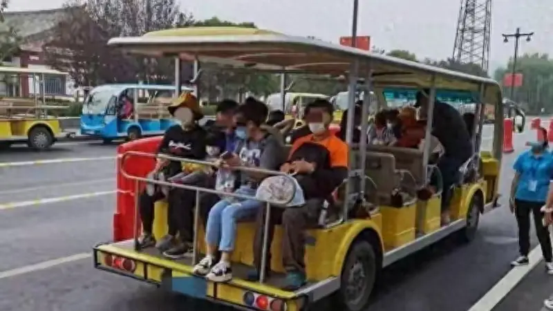 一家4口景区门票竟要5000元？宰客套路终于玩不下去了！