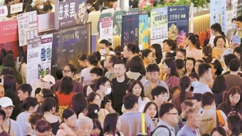 在书展相逢,“这种感觉无可替代”