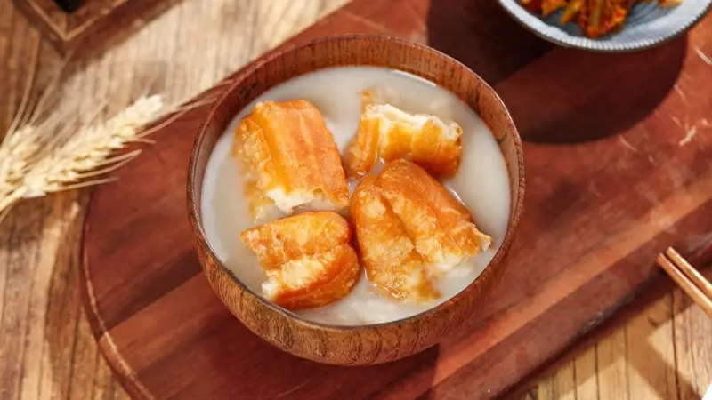 医生:早餐试试把油条稀饭换成它,或能助你身体越来越健康