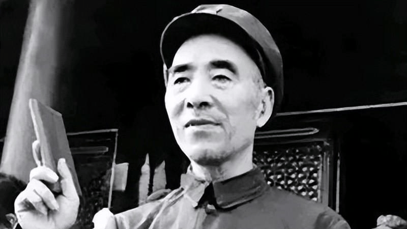 彭德怀庐山被批判，为何一野的将领噤若寒蝉，鸣冤的都是四野的人