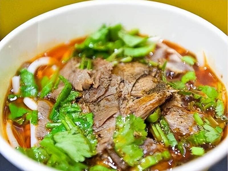 兴义羊肉粉:贵州美食的独特名片