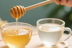 蜂蜜冲泡：用对这杯水，风味提升不止一个档次