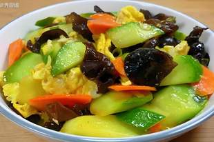 入伏后,红薯南瓜都要靠边站,这3样菜使劲吃,营养足精神好,元气满满过三伏