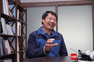 外卖骑手获鲁迅文学奖，低处飞行也能抵达人生高处 |新京报快评