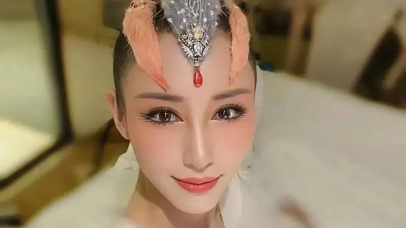 40岁朱洁静近况曝光!曾4次登上春晚,如今未婚未育坦述抗癌历程