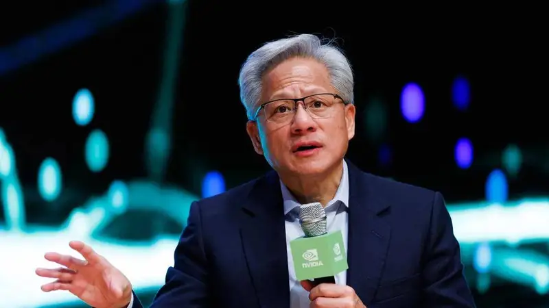 5000亿美元涌向算力：英伟达想要给AI装上金融杠杆