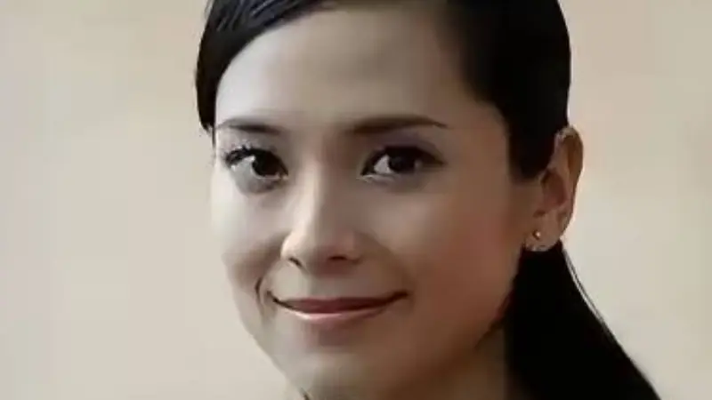 港姐郭羡妮下嫁武行，倒贴三套房产千万家产，揭开下嫁婚姻的残酷真相