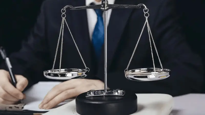 工伤认定的潜在冲突：社保部门从严 法院从宽
