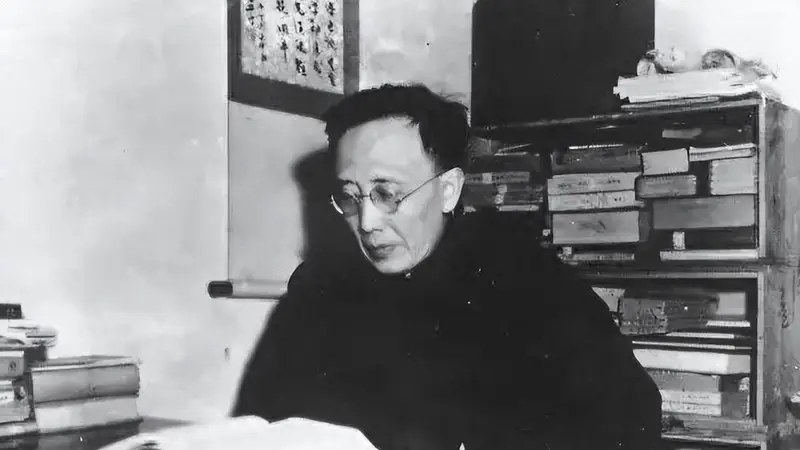 76年郭沫若想去周总理追悼会,被阻拦后悲痛说道:这是最后一面了