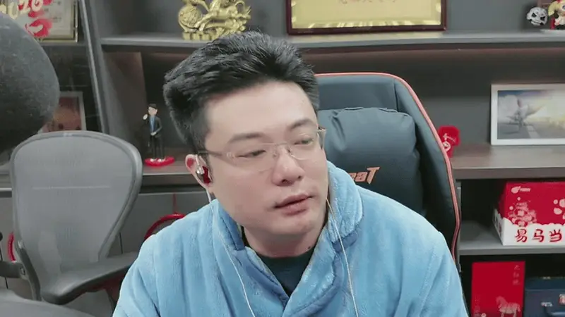 大司马扬言要让IG去芜湖打表演赛，IG老板回应，他纯属口嗨