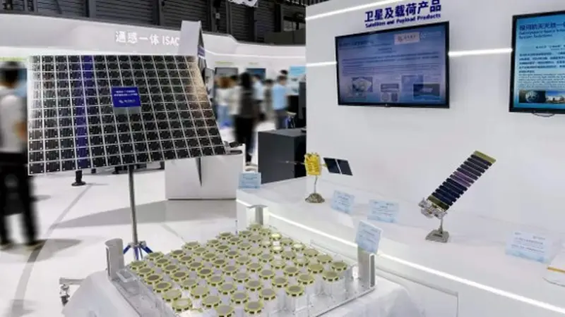 自主研制!卫星互联网关键核心装备,首次公开展示!