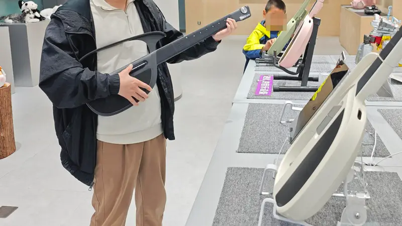 上海音乐家协会新增无弦吉他考级引争议，工作人员：目前暂不开通